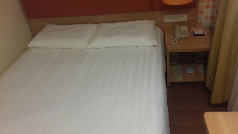 Home Inn Γκουανγκζού Εξωτερικό φωτογραφία